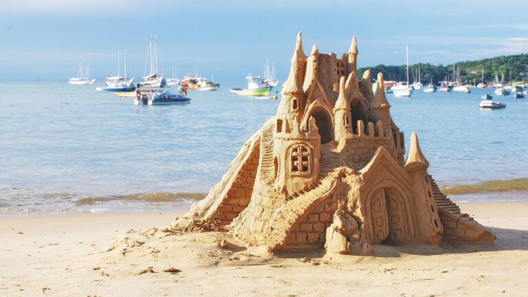 sand-castle-min